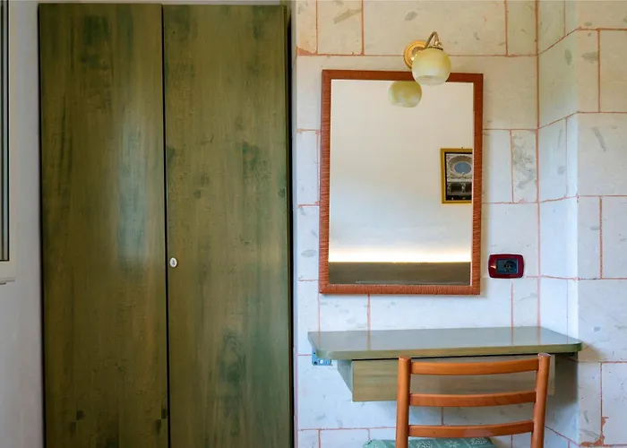 Atenaion 奥特朗托