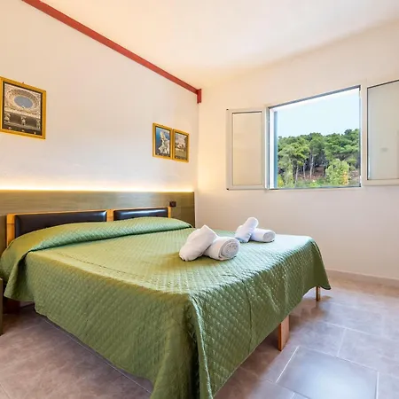 Appartement Atenaion *