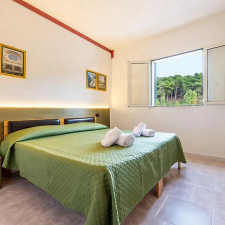 Appartement Atenaion *