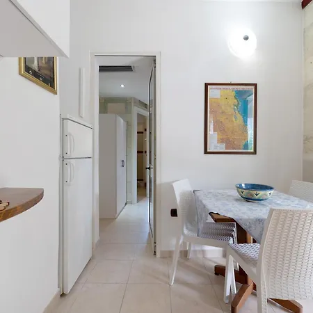 Appartement Atenaion *
